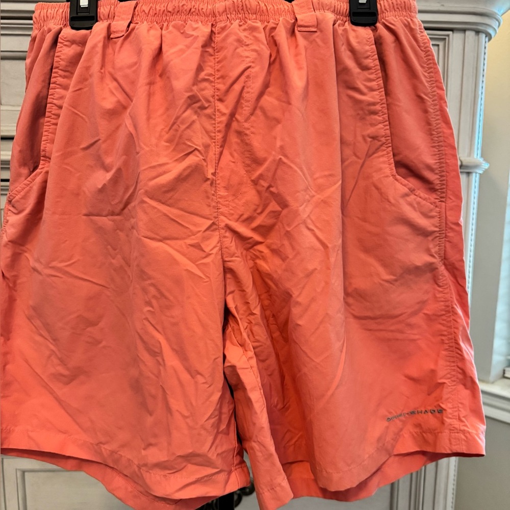 Columbia PFG Coral Pink Omni-Shade Shorts Men’s Large Fishing Outdoor Large